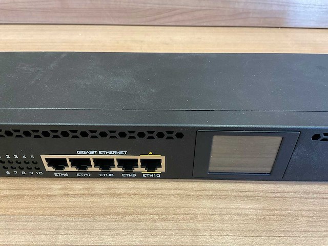 Mikrotik rb3011uias-rm router gige rack mountable - afbeelding 3 van  5
