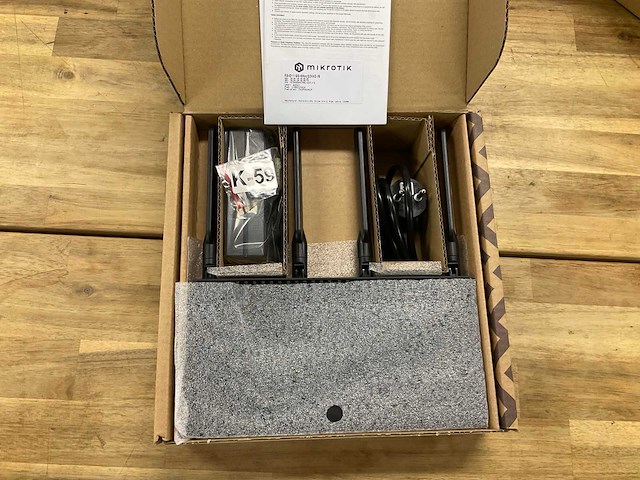 Mikrotik rb4011 series router - afbeelding 2 van  4