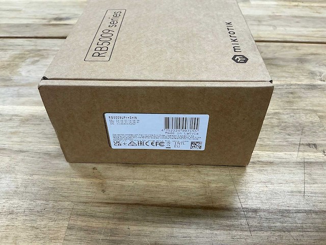 Mikrotik rb5009upr+s+in - afbeelding 3 van  3