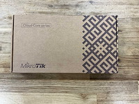 Miktotik ccr2004-16g-2s+pc - afbeelding 2 van  3