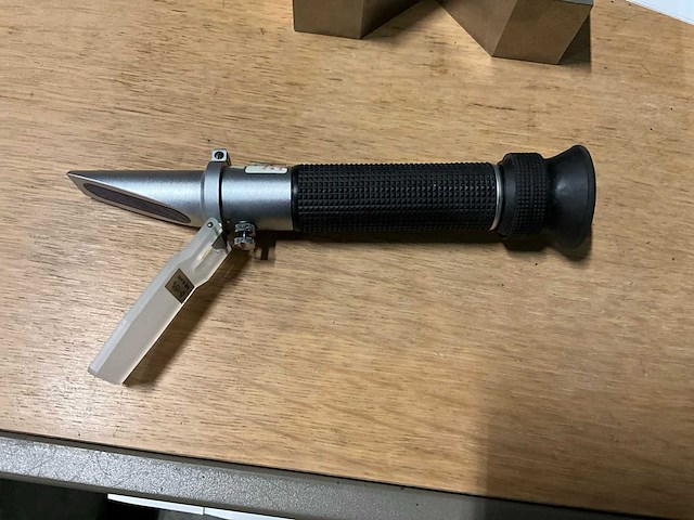 Milacron 0~15% refractometer - afbeelding 1 van  5