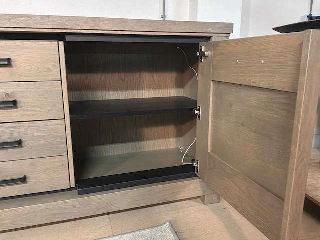 Milano dressoir - afbeelding 9 van  14