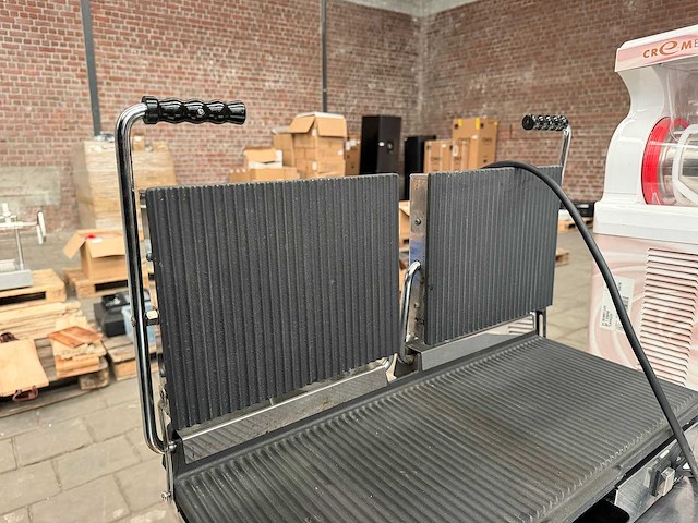 Milantoast - professionele dubbele contactgrill / paninigrill - afbeelding 4 van  7