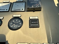 Milantractor stroomgenerator in container - afbeelding 8 van  9