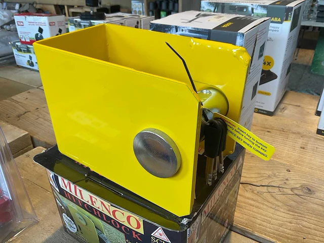Milenco hd ws3000 s koppelingsslot (2x) - afbeelding 1 van  2