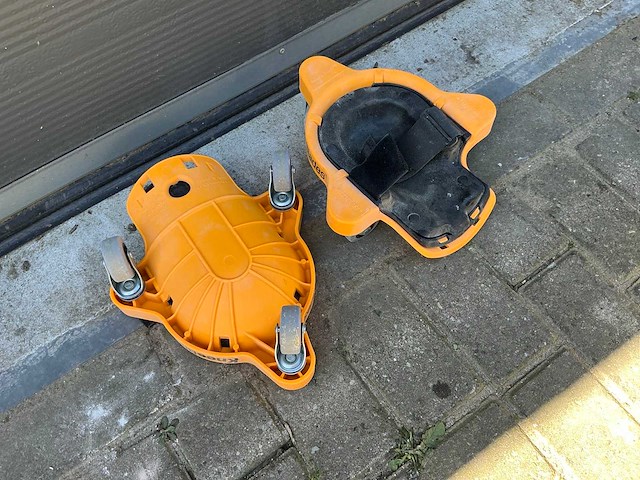 Milescraft - kniebescherming - afbeelding 1 van  3