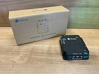 Milesight ur32 industriële cellulaire router - afbeelding 1 van  4