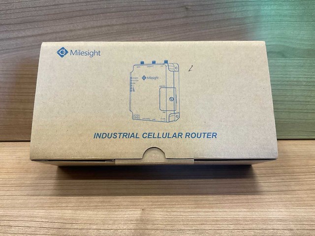 Milesight ur32 industriële cellulaire router - afbeelding 4 van  4