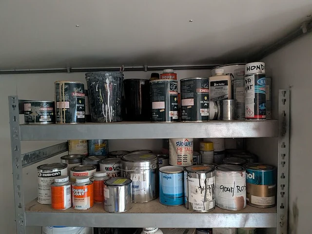 Milieucontainer met inhoud, hiltra - afbeelding 24 van  42