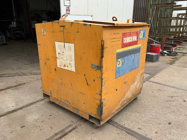 Milieucontainer - afbeelding 9 van  9