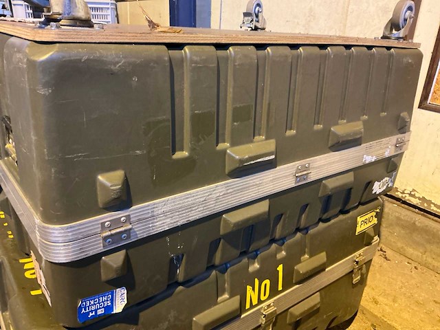 Militaire flightcase - afbeelding 3 van  5