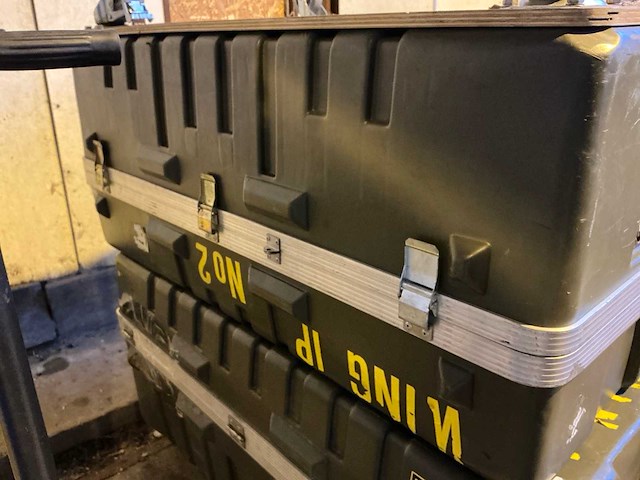 Militaire flightcase - afbeelding 4 van  5