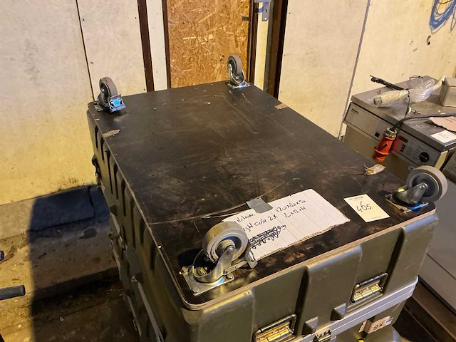 Militaire flightcase - afbeelding 5 van  5