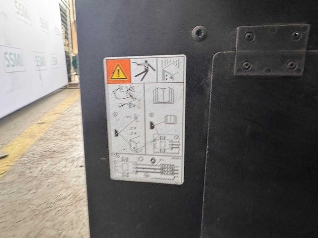 Miller electric mfg. co. - subarc ac/dc 1250 digital - lasstroombron - afbeelding 9 van  10