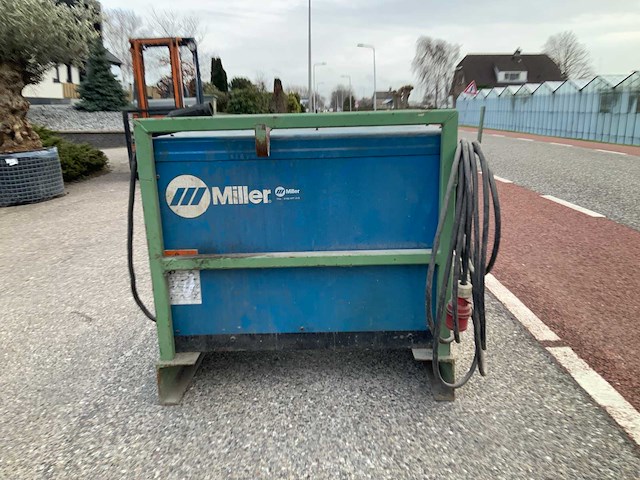 Miller gold star 852 lasapparaat/koolbooggutser - afbeelding 4 van  7