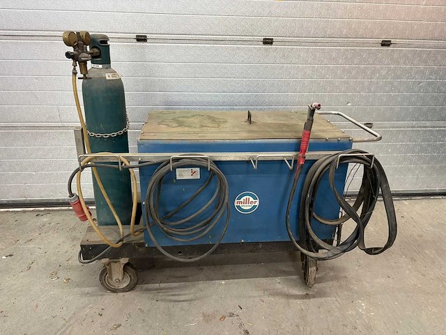 Miller lasapparaat model 250 ac/dc-hf - afbeelding 1 van  11