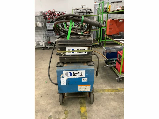 Miller xmt304 mig lasapparaat - afbeelding 2 van  9
