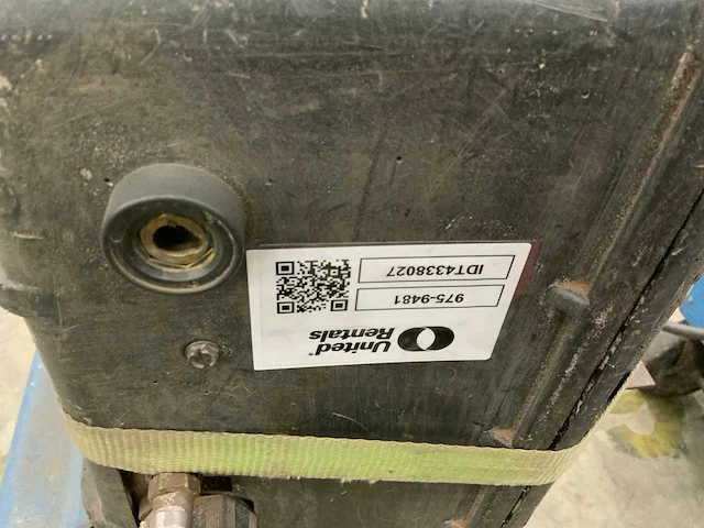 Miller xmt304 mig lasapparaat - afbeelding 8 van  9