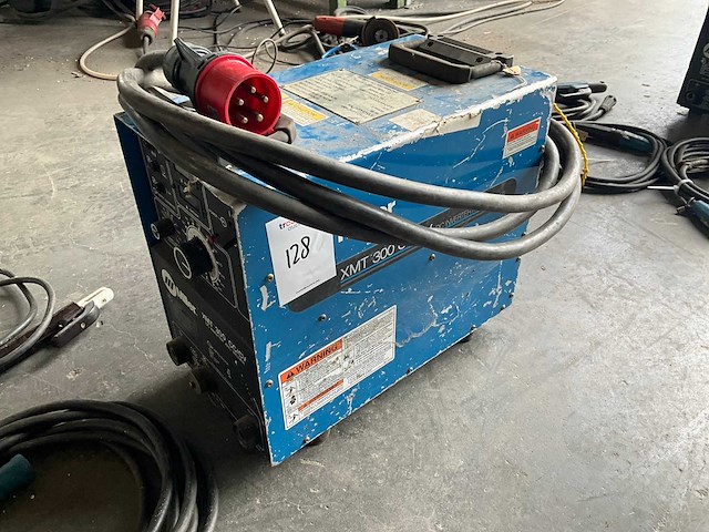 Miller xmtc 300 cc/cv elektrode lasapparaat - afbeelding 2 van  6