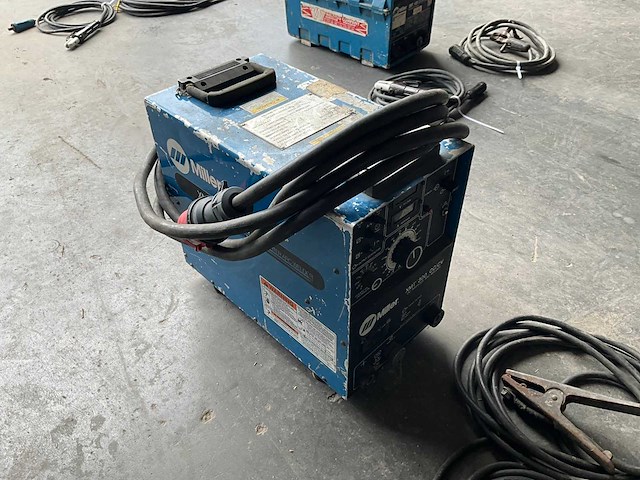 Miller xmtc 300 cc/cv elektrode lasapparaat - afbeelding 3 van  5