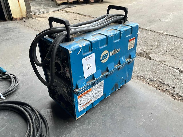 Miller xmtc 400 cc/cv elektrode lasapparaat - afbeelding 2 van  5