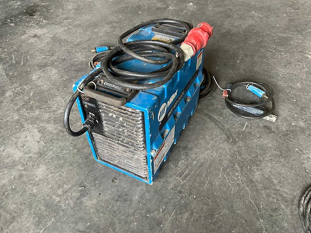 Miller xmtc 400 cc/cv elektrode lasapparaat - afbeelding 4 van  6