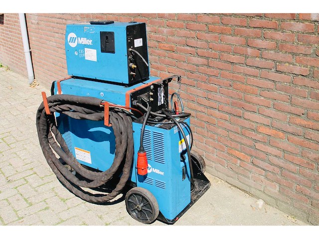 Miller xps450v40 mig lasapparaat - afbeelding 4 van  9