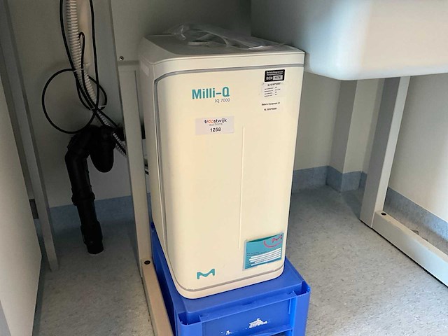 Milli-q q-pod ultrapure remote waterdispenser - afbeelding 2 van  7