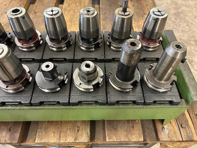 Milling machine tools (14x) - afbeelding 5 van  8