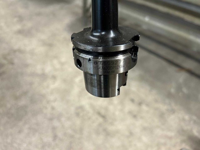 Milling machine tools (16x) - afbeelding 3 van  8