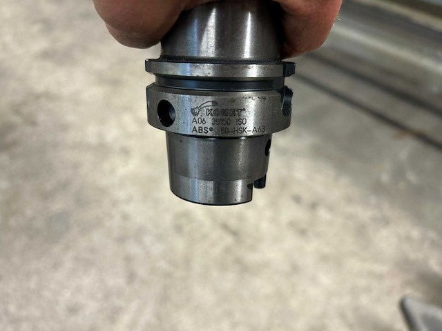 Milling machine tools (16x) - afbeelding 5 van  8