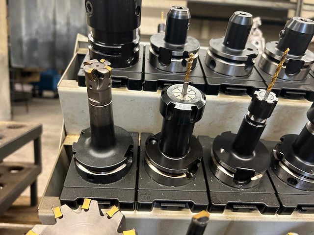 Milling machine tools (20x) - afbeelding 7 van  10