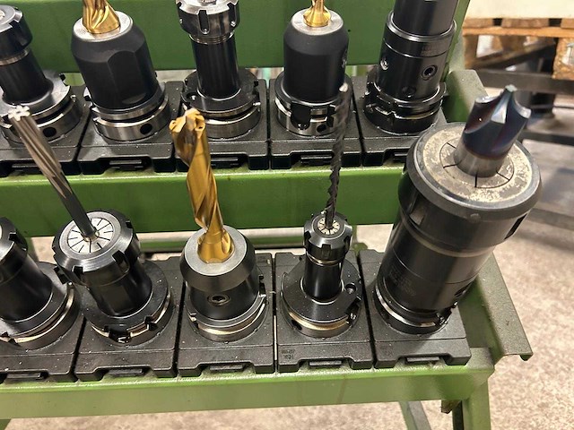 Milling machine tools (21x) - afbeelding 3 van  15