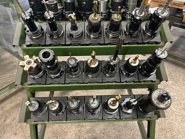 Milling machine tools (21x) - afbeelding 8 van  14