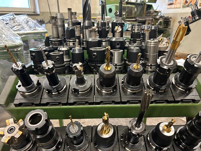 Milling machine tools (21x) - afbeelding 9 van  14