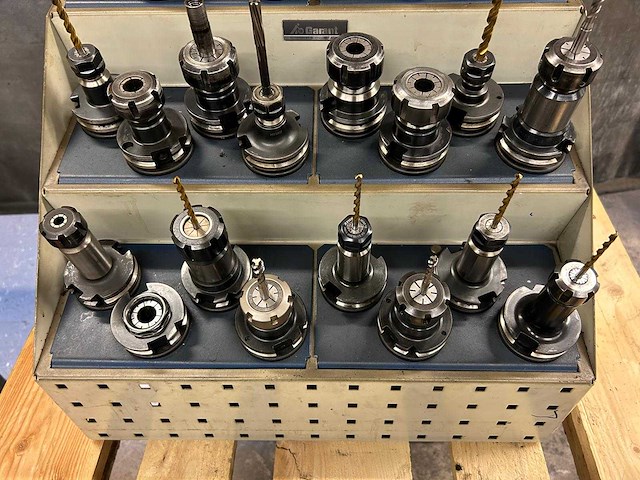 Milling machine tools (24x) - afbeelding 8 van  12