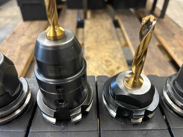 Milling machine tools (7x) - afbeelding 6 van  7