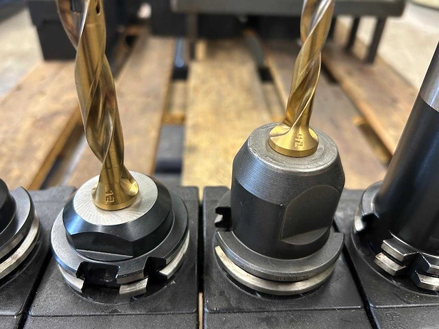 Milling machine tools (7x) - afbeelding 5 van  7