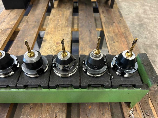 Milling machine tools (7x) - afbeelding 3 van  7