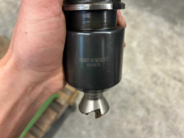 Milling machine tools (7x) - afbeelding 6 van  9