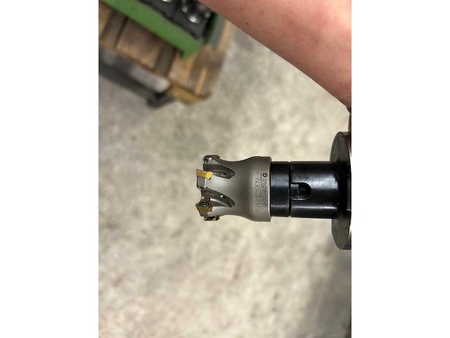 Milling machine tools (7x) - afbeelding 2 van  4