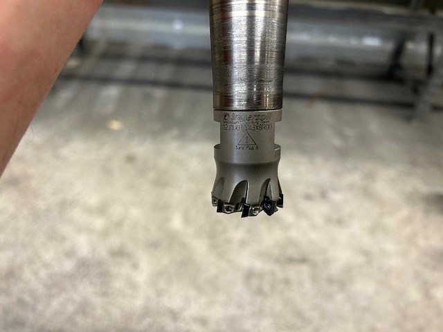 Milling machine tools (7x) - afbeelding 3 van  5