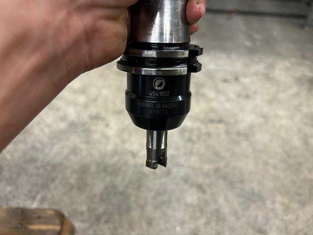 Milling machine tools (7x) - afbeelding 3 van  5