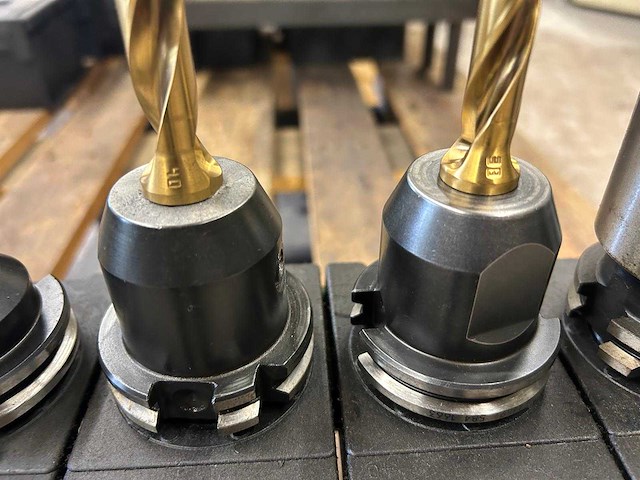 Milling machine tools (7x) - afbeelding 3 van  6