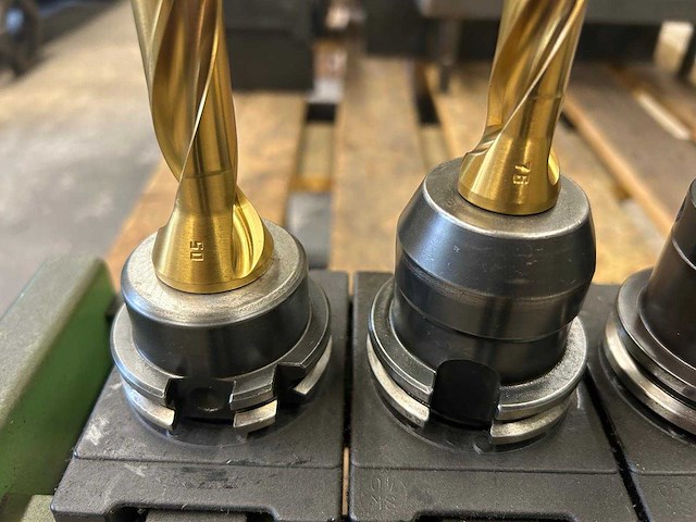 Milling machine tools (7x) - afbeelding 5 van  6