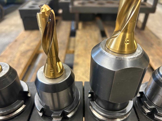 Milling machine tools (7x) - afbeelding 7 van  7