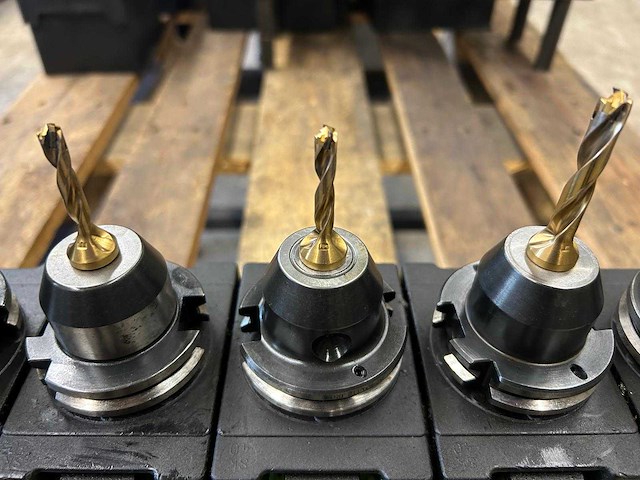 Milling machine tools (7x) - afbeelding 5 van  7