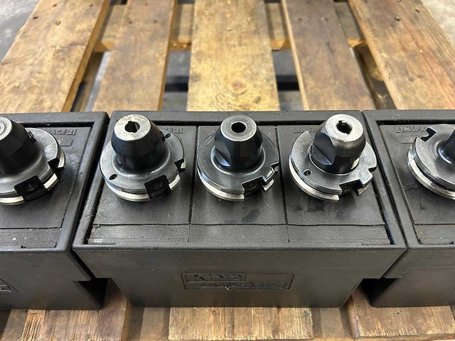 Milling machine tools (9x) - afbeelding 3 van  6