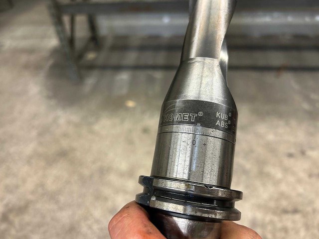 Milling machine tools (9x) - afbeelding 8 van  10