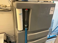 Millipore elix 35 waterzuiveringssysteem - afbeelding 1 van  1